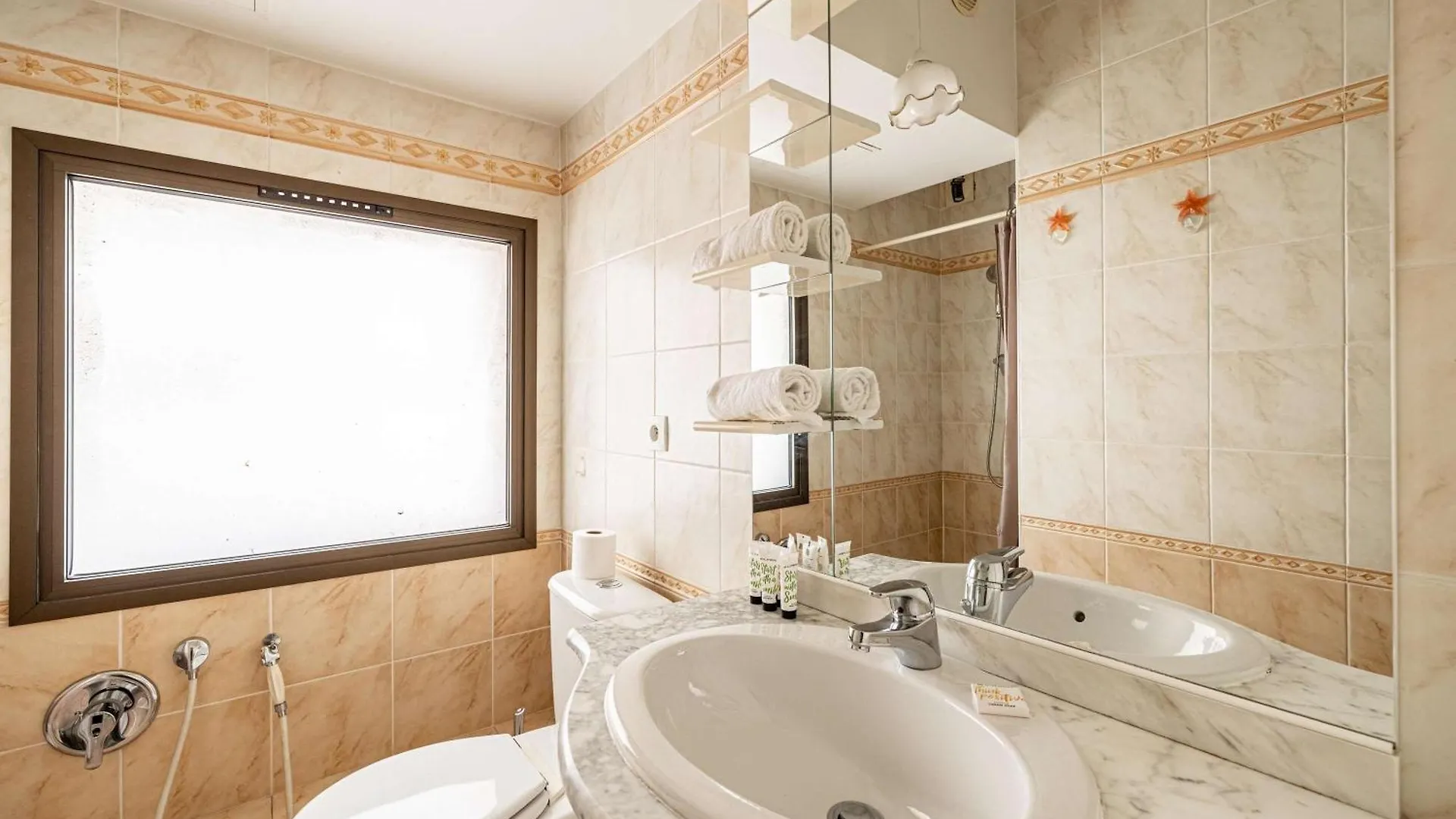 Le Casanova Avec Balcon Au Coeur Du Centre-Ville Канны Апартаменты